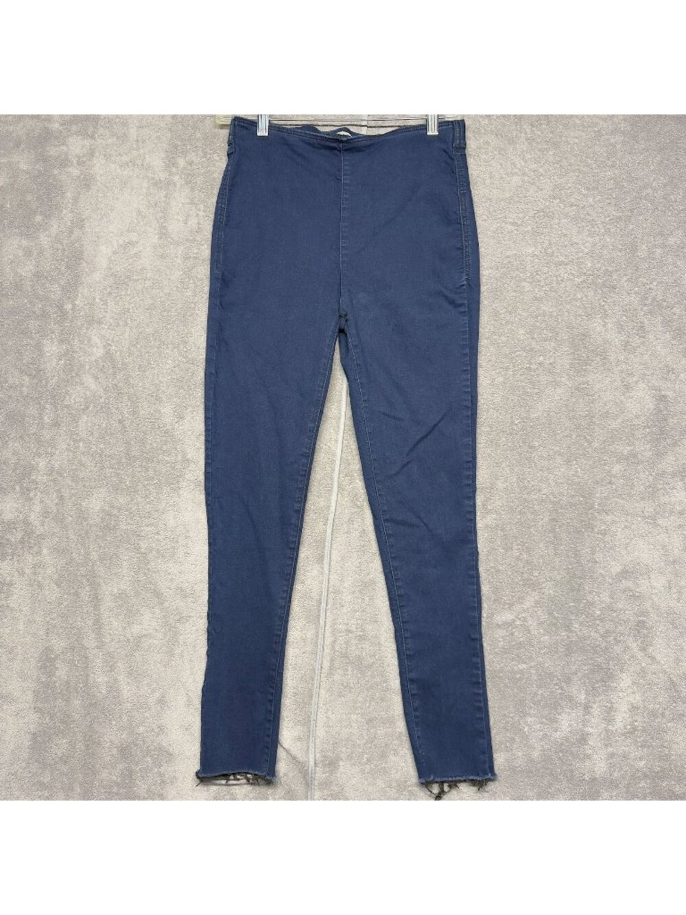 Free People Women's Size 29 Blue Stretch Pull On Denim Pants Frayed Hem